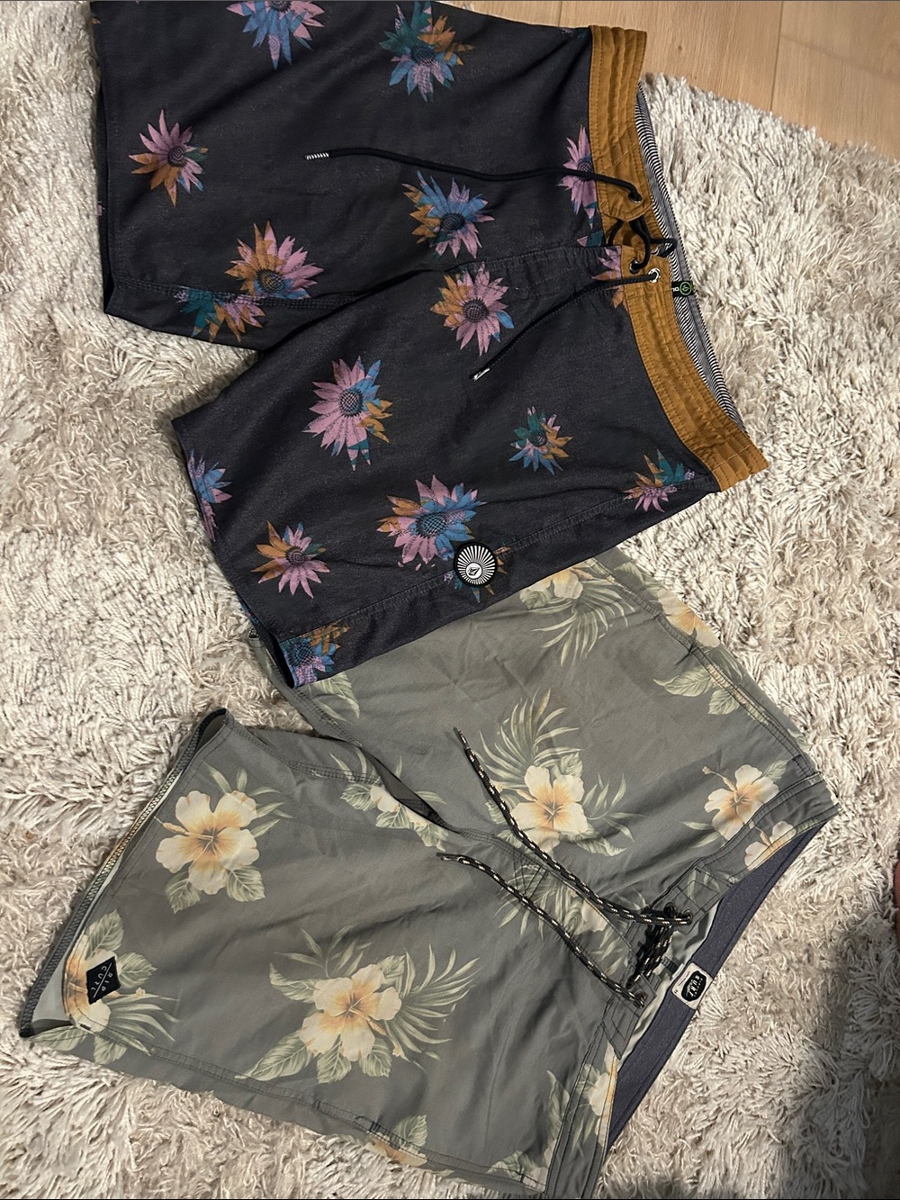 Volcom Black Floral & Olive Tropical Swim Board Shorts